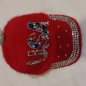 SEVEN COLOR FOSHION LADY HAT SPARKLING GEMSTONE AND LOGO DESIGN